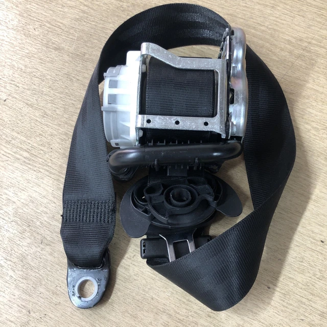 AUDI A3 8V Front Left Side Seat Belt £75.00 PicClick UK