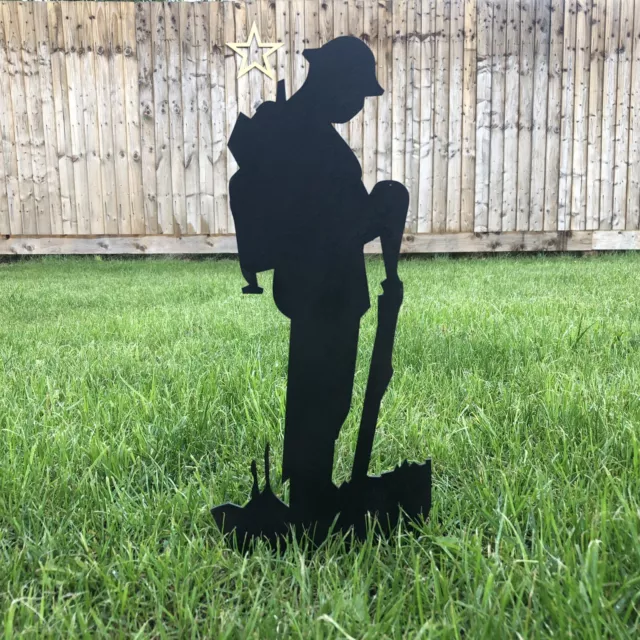Tommy soldier statue silhouette , Lest We Forget Soldier  in black metal