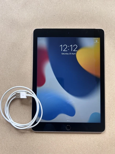 iPad air 4 64GB wifi バッテリー97% iPad Air 第4世代 Wi-Fi 256GB バッテリー容量 97% - メルカリ