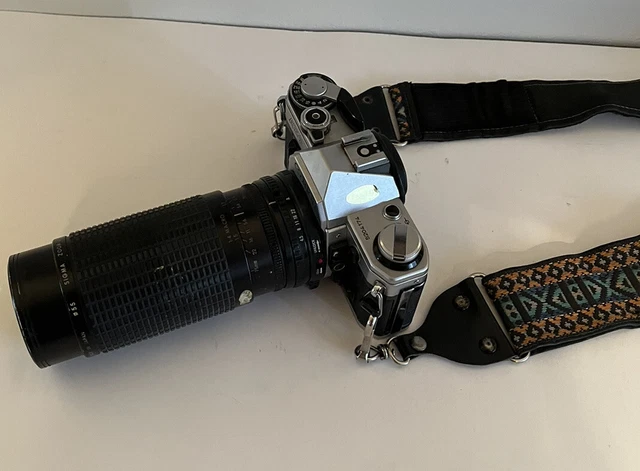 Canon AE-1 Program 35mm Film SLR Camera with huge 75 to 300mm lense
