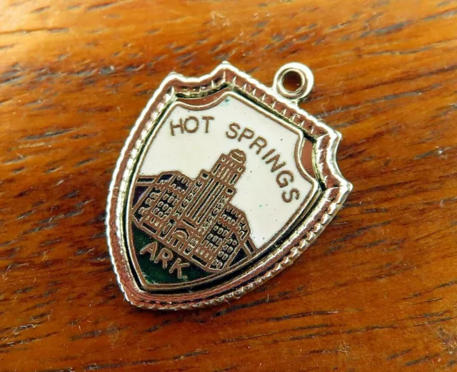 Vintage sterling silver HOT SPRINGS ARKANSAS STATE TRAVEL SHIELD charm 9-45