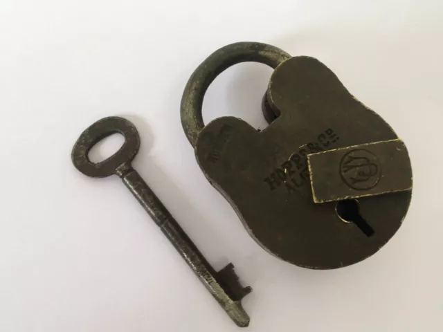 Vintage Brass Padlock With Key Collectible Rich Patina hopps 10 Lever Stronge