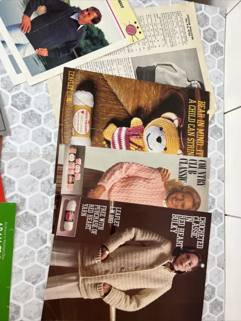 Abrigos y folletos vintage de una sola página Clark/Aran/FibreCrft con instrucciones en la parte posterior