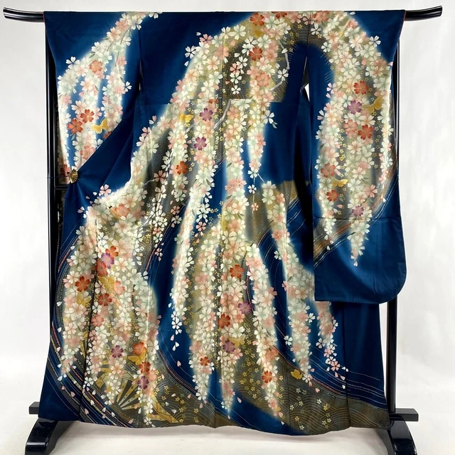 Japanese kimono SILK"FURISODE" long sleeves, Gold/Silver, SAKURA, L5' 5"..3135