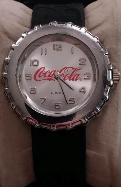 Orologio Vintage Coca-Cola Cappello Bottiglia 55250 Nuovo Cinturino in Silicone Nuova Batteria