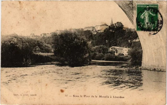 CPA LIVERDUN - Sous le Pont de la Moselle a LIVERDUN (483935)