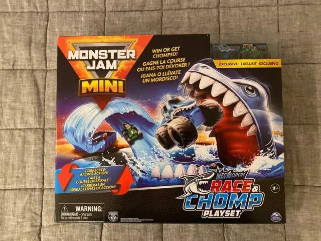 Monster Jam Mini LKW Megalodon Rennen und Chomp Auto Spielset Maßstab 1:87