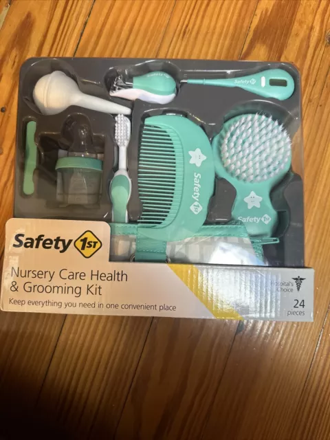 New Safety 1St Nursery Care Health & Grooming Kit 24 Pieces  Green