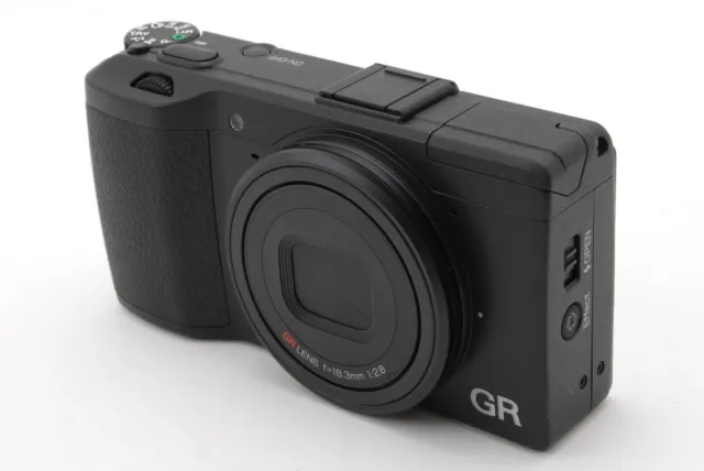 SH:011 [Top MINT in Box] Ricoh GR 16.2MP Digital Compact Camera Black From JAPAN 3