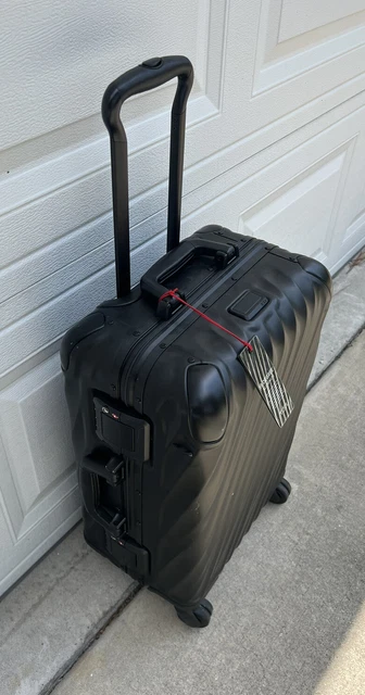 Tumi 19 Degree Aluminum International 4-Wheeled Spinner Carry-On 36860 Black 3