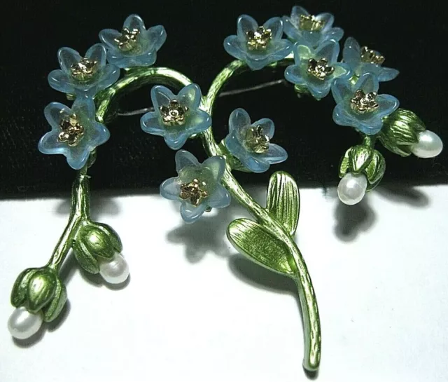 Vintage Style Art Deco Revival Forget Me Not Lucite Flower Enamel Pearl BROOCH 2