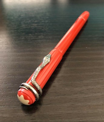 School education Mary clarity MONTBLANC 114726 HERITAGE Collection Rouge et Noir Rollerball Pen - Authentic $395.99 - PicClick School education Mary clarity MONTBLANC 114726 HERITAGE Collection Rouge et Noir Rollerball Pen - Authentic $395.99 - PicClick