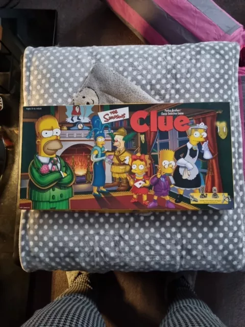 Parker Brothers Board Game The Simpsons Clue Detective Cluedo Long Box Version