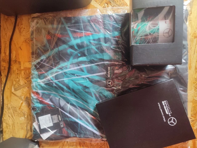 Mercedes F1 borsa, tazza e blocco note