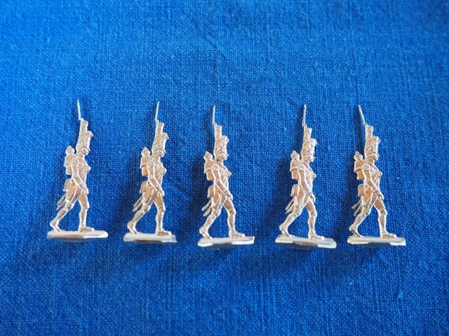 Lot De Figurines Fantasy En Plomb Et Divers – Environ 100 Pièces, Occasion