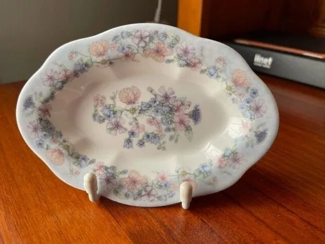 Wedgwood Vintage 1980's  'Angela' Bone China Oval Pin Dish/Plate