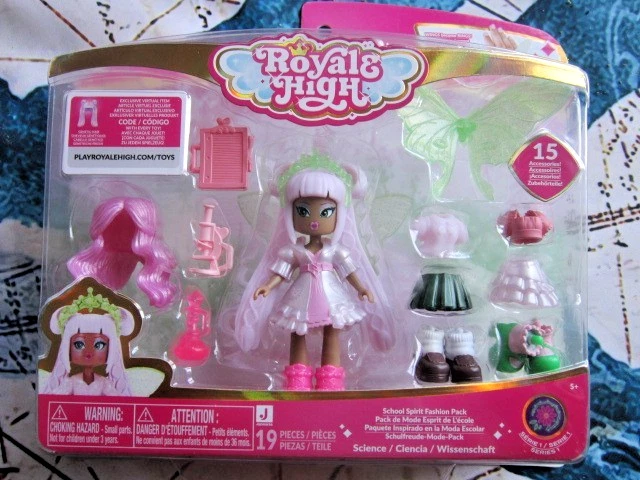 Royal Styler Royale High Poupée Posey The Nature Fairy Fashion De 22,9 Cm U2013 Journal De Fée, Peigne Et Code Article Virtuel Inclus U2013 À Partir De 5 Ans Royal High