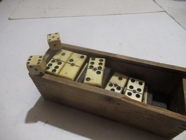 28 Pièces Avec étagères Porte-dominos Jeu De Tic-Tac-Toe, Jeu De Société En Bois De Table Classique, Jeux De Jeu Voyage Portable étui Transport 28 Pièces Avec étagères Porte-dominos Jeu De Tic-Tac-Toe, Jeu De Société En Bois De Table Classique, Jeux De Jeu Voyage Portable étui Transport
