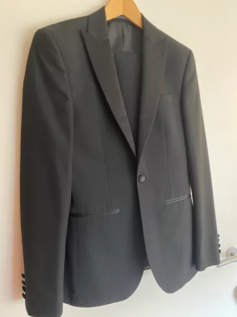 Next Dinner suit / tuxedo : jacket 34R, trousers W30 L31, only worn twice