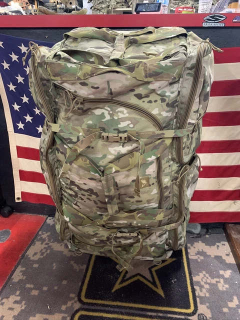 Eagle Industries MultiCam Deployment Bag with Frame and wheels Eagle Industries MultiCam Deployment Bag with Frame and wheels