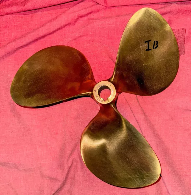 Columbian 13 x 11 Bronze Inboard Propeller 3 Blade Right  Hand 1" Shaft (I13)