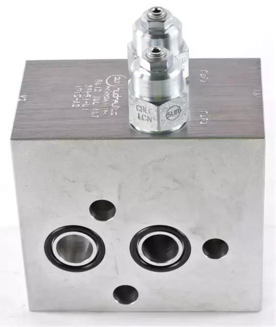 New 8012-10C-A07 Sun Hydraulics Valve Holding
