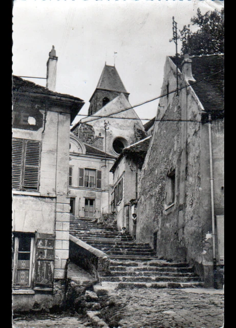 GOMETZ-le-CHATEL (91) animated villa & CHURCH BELL TOWER in 1965