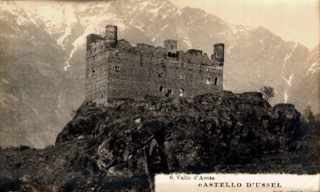 Aosta  Valle d'aosta castello D'ussel   F. piccolo  spedita