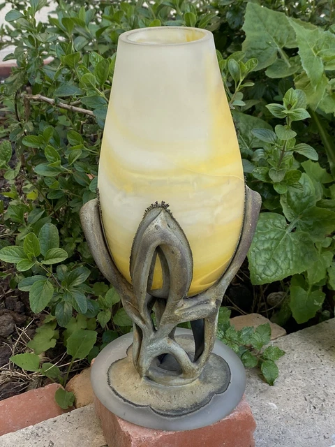 vase art nouveau en pate de verre jaune