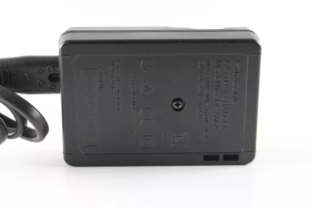 genuine Panasonic original DE-A66 Ladegerät battery charger 2