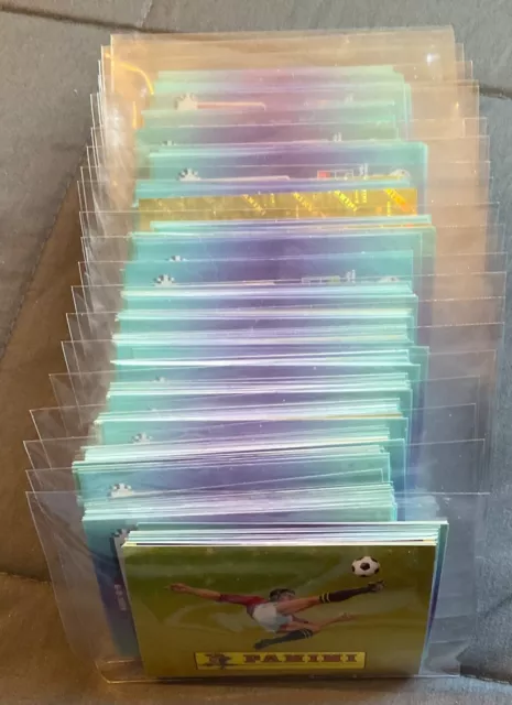 BÜNDEL x 538 PANINI WELTCUP KATAR 2022 AUFKLEBER - KEINE DUPLIKATE BÜNDEL x 538 PANINI WELTCUP KATAR 2022 AUFKLEBER - KEINE DUPLIKATE