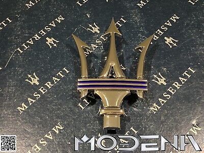 Maserati Emblem Dreizack Tridente QP VI M156 Ghibli M157 oval Stoßfänger vorne 