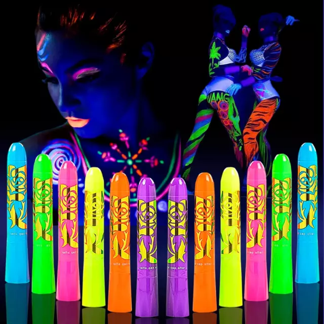 Moon Glow - Neon UV Chunky Glitter M27204 Costume Make Up Moon Glow - Neon UV Chunky Glitter M27204 Costume Make Up