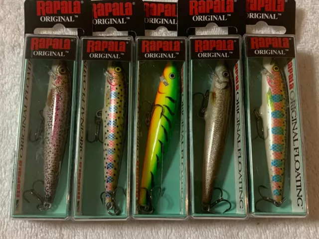 (LOT OF 4)-RAPALA F-9 PRE-OWNED LURES, IN GOOD FISHING CONDITION F-9 IN  SILVER