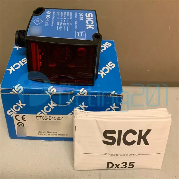 ONE SICK DT35-B15251 Distance Proximity Sensor 1057652 Brand new