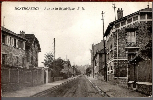 95 - MONTMORENCY - Rue de la République