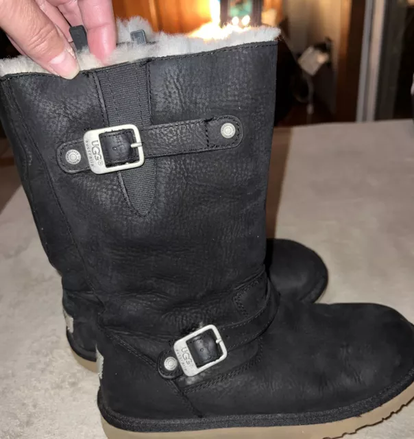 UGG AUSTRALIA 1969 KENSINGTON Black Leather Sheepskin Women’s Sz US 5