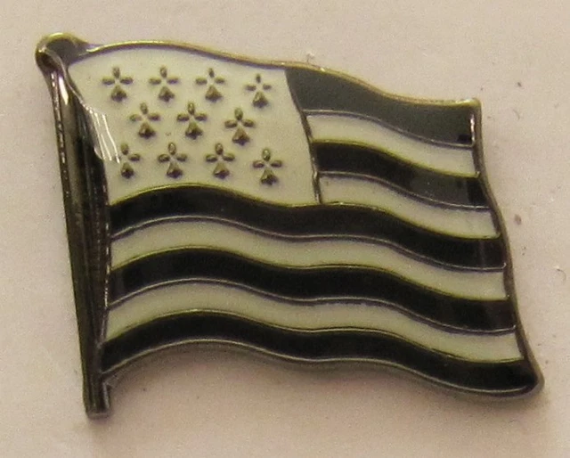 Broche Pour Hommes Épinglette De Chemise Drapeau Coeur Pêche La