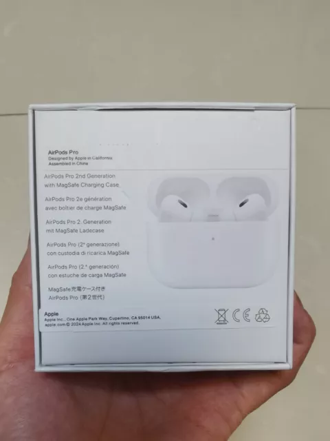 ✅✅✅AirPods Pro 2nd Generation With MagSafe Wireless Charging Case Cable- White 3