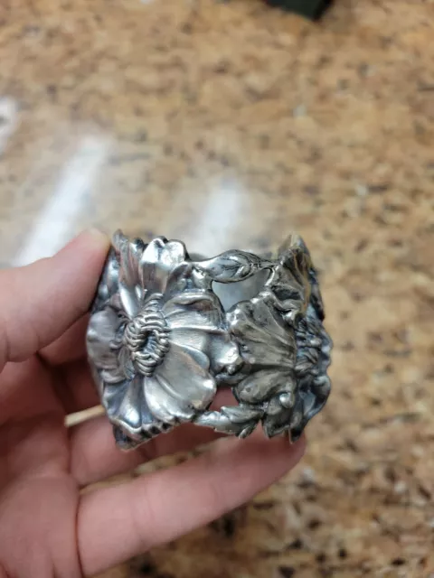 Vintage Extremely Ornate Sterling Sliver Floral Napkin Ring