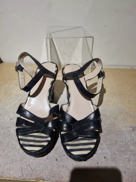 Lands end sandals uk online
