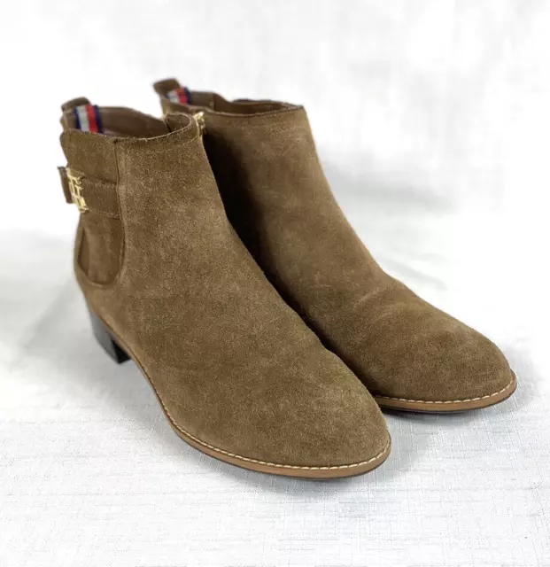 Tommy Hilfiger Booties Women’s Brown Size 10M Suede Boots Chelsea Gold Hardware