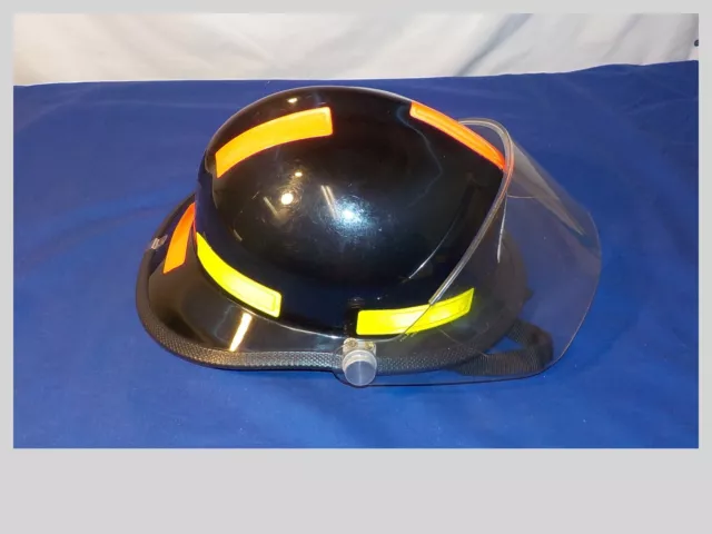 Cairns & Brother N660 Fire Helmet Fireman Rescue NASA-AMES Research Center 1987