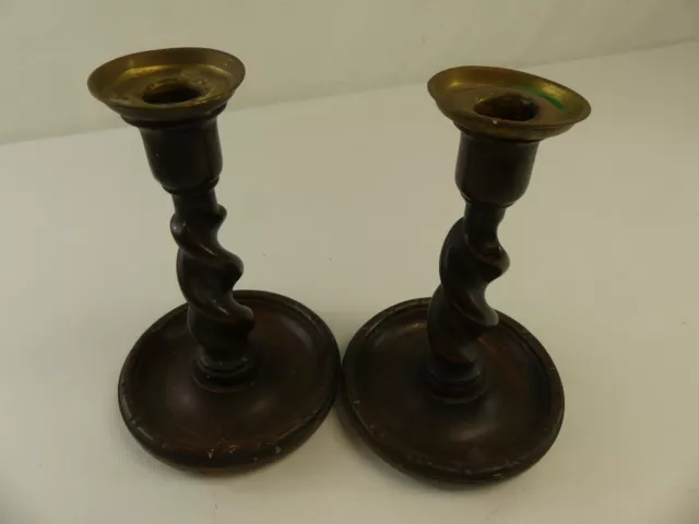 (RefJOH2) Pair of wooden twisted candlesticks 18cm tall