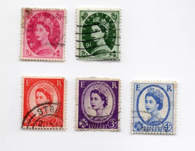 Timbres GRANDE-BRETAGNE - 1955 - Lot de 5 timbres Reine Elizabeth II - oblitérés