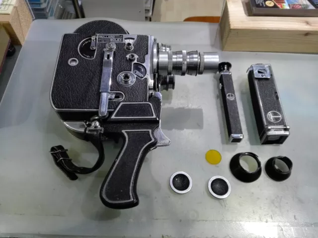 [NC] Paillard Bolex H16 Non-Reflex 16mm Cine Film Camera con custodia e accessor