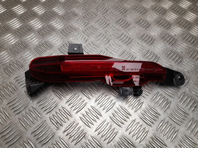 2017 LAND ROVER RANGE ROVER VELAR RIGHT REAR FOG LIGHT J8A215K272AD £33 ...