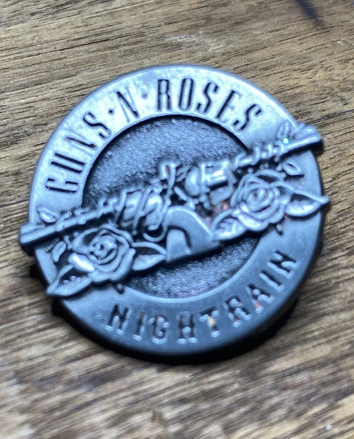 GUNS N ROSES Round Logo Metal Pin Badge Nightrain. Rare Collectible £10 ...