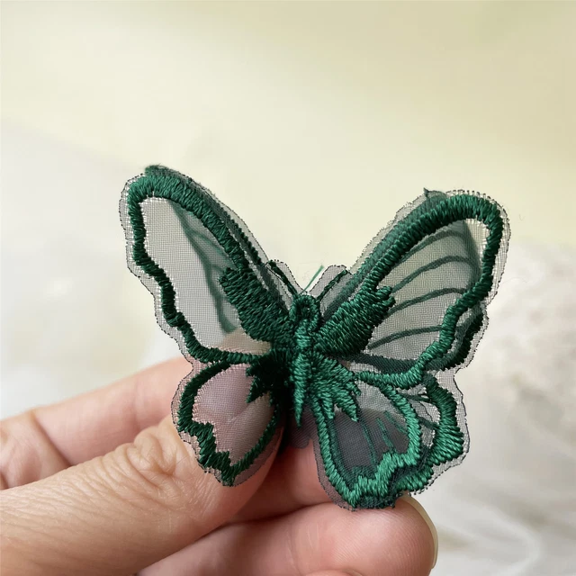 Broderie : les papillons au point de croix : Femme Actuelle Le MAG