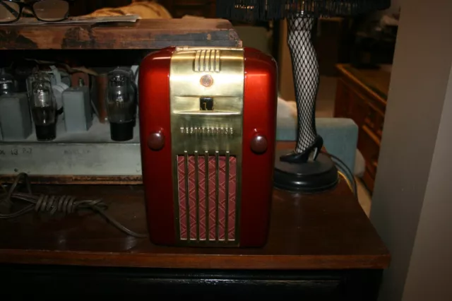 Westinghouse Little Jewel Refrigerator radio restored electrically